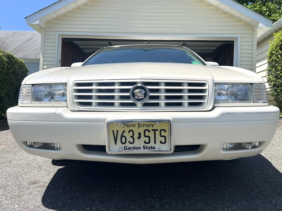 2002 Cadillac Eldorado 12th Gen - Image 5 of 31