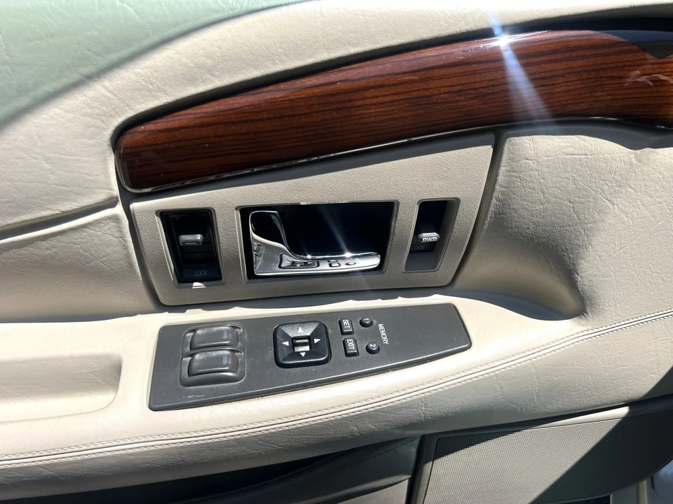 2002 Cadillac Eldorado 12th Gen - Image 18 of 31
