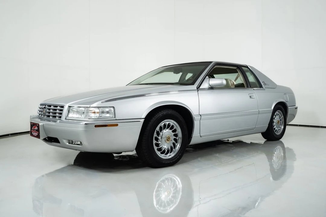2002 Cadillac Eldorado 12th Gen - Image 4 of 31