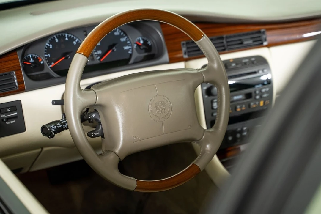 2002 Cadillac Eldorado 12th Gen - Image 28 of 31