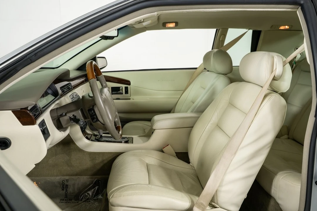2002 Cadillac Eldorado 12th Gen - Image 23 of 31