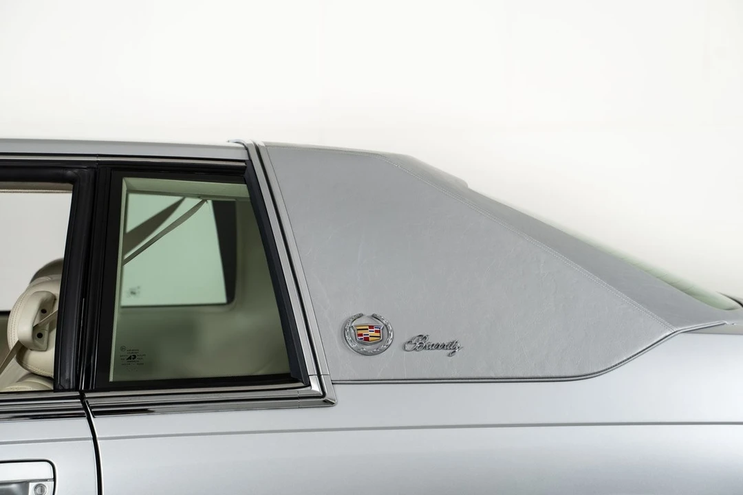 2002 Cadillac Eldorado 12th Gen - Image 12 of 31