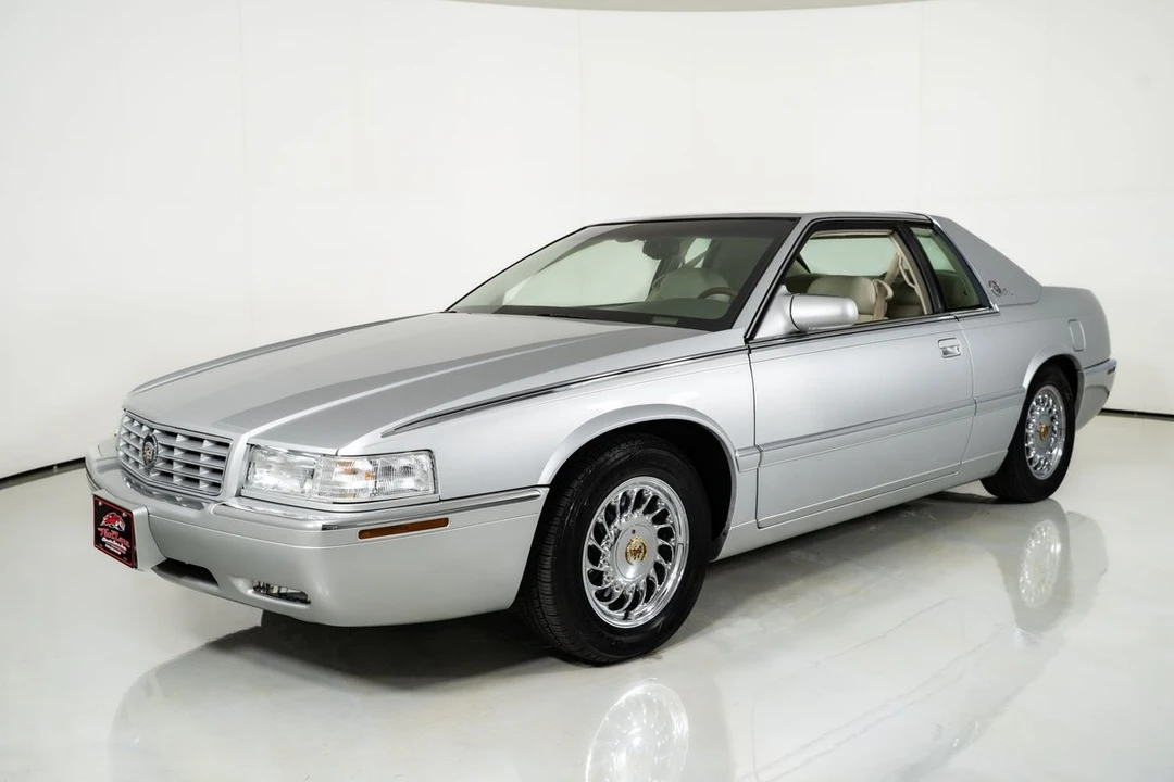 2002 Cadillac Eldorado 12th Gen - Image 6 of 31