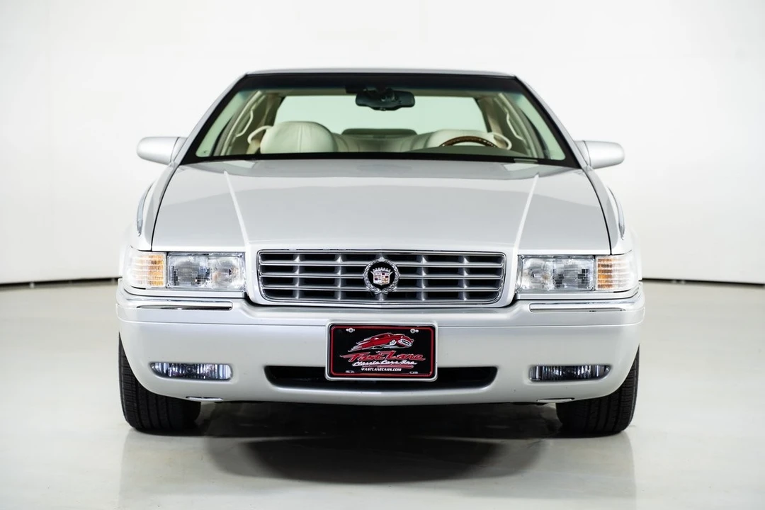 2002 Cadillac Eldorado 12th Gen - Image 5 of 31