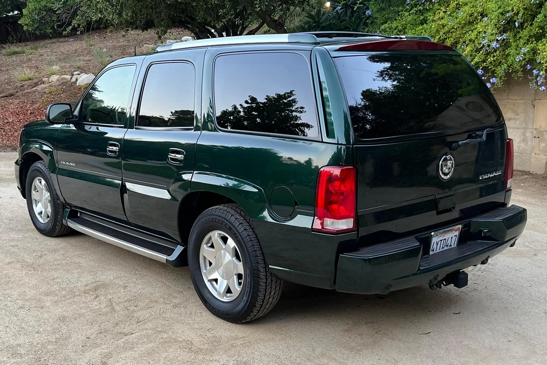 2002 Cadillac Escalade & EXT 2nd Gen - Image 4 of 31