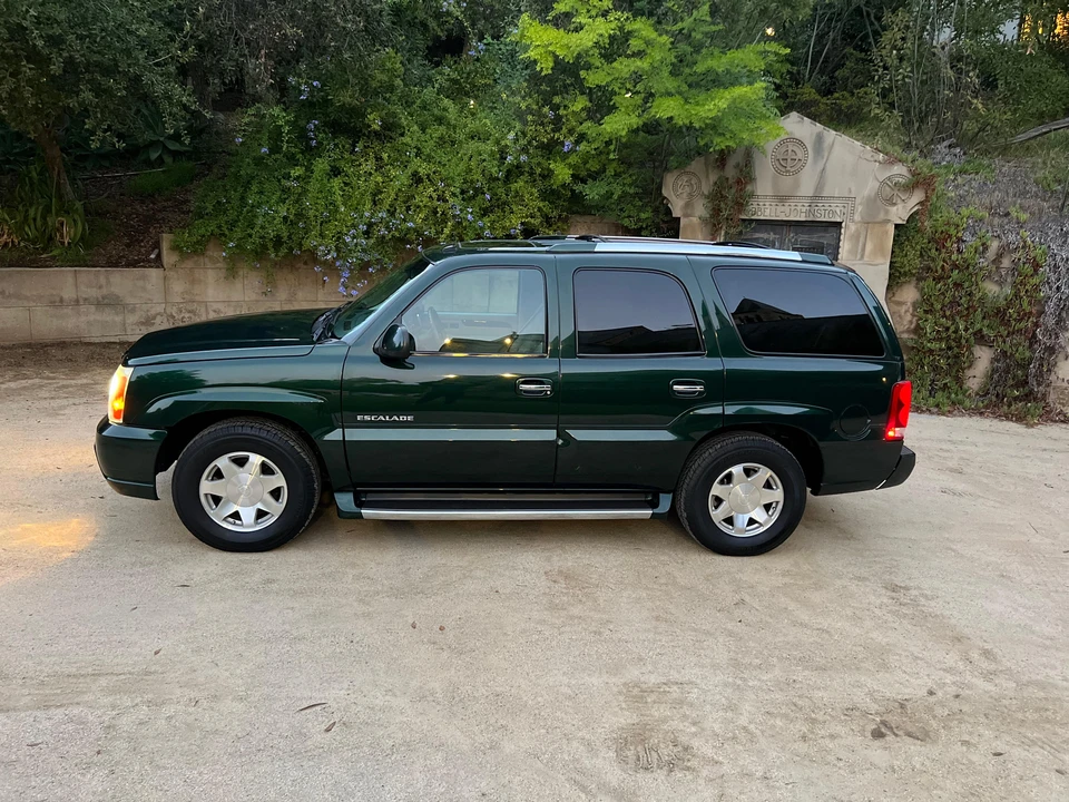 2002 Cadillac Escalade & EXT 2nd Gen - Image 27 of 31