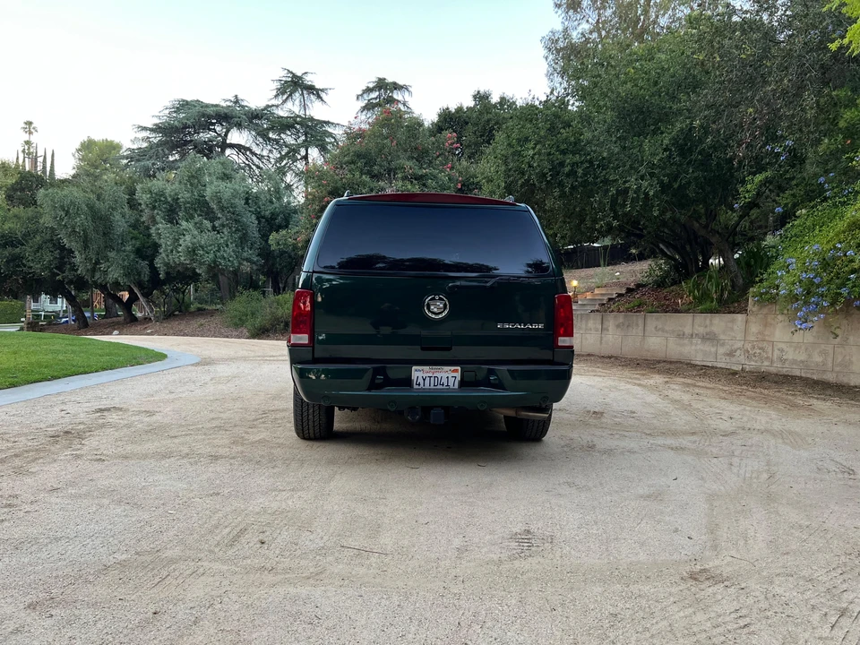 2002 Cadillac Escalade & EXT 2nd Gen - Image 16 of 31