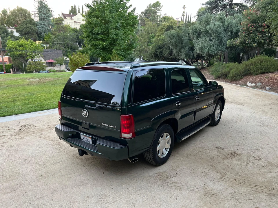 2002 Cadillac Escalade & EXT 2nd Gen - Image 19 of 31