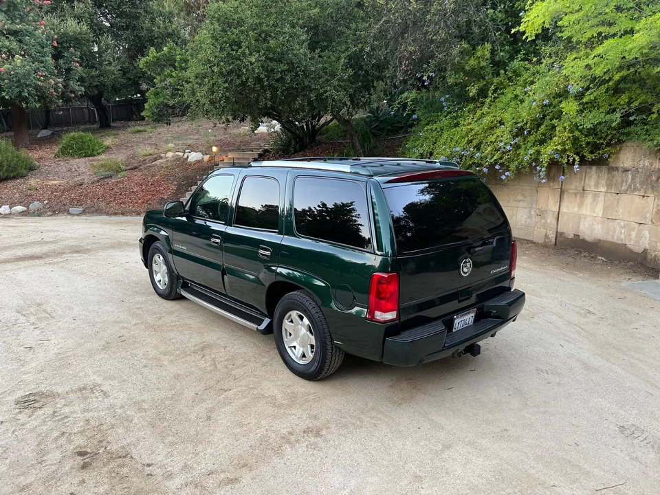 2002 Cadillac Escalade & EXT 2nd Gen - Image 14 of 31