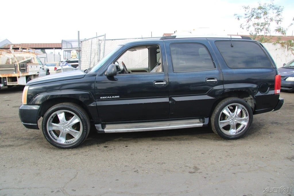 2002 Cadillac Escalade & EXT 2nd Gen - Image 3 of 21