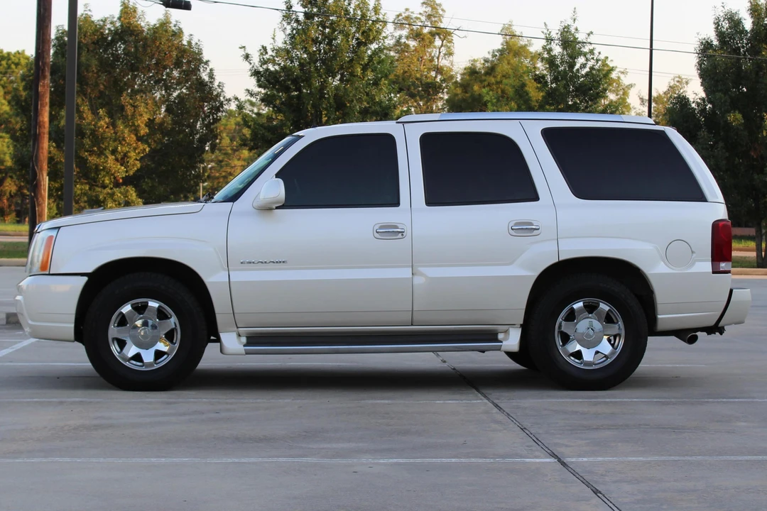 2002 Cadillac Escalade & EXT 2nd Gen - Image 4 of 5