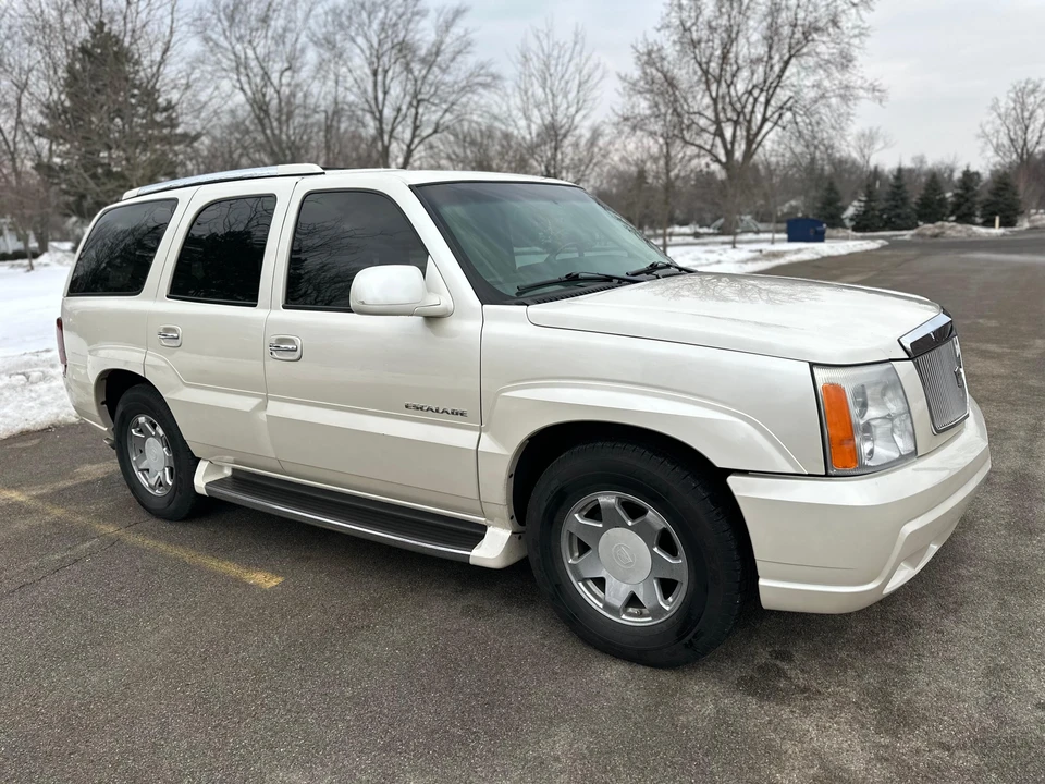 2002 Cadillac Escalade & EXT 2nd Gen - Image 14 of 31