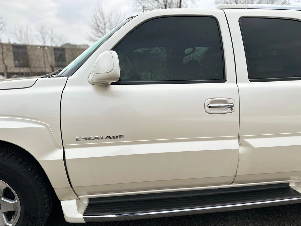 2002 Cadillac Escalade & EXT 2nd Gen - Image 29 of 31