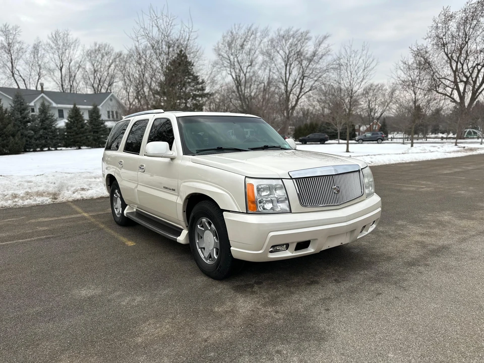 2002 Cadillac Escalade & EXT 2nd Gen - Image 15 of 31