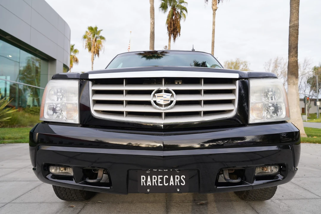 2002 Cadillac Escalade & EXT 2nd Gen - Image 24 of 31