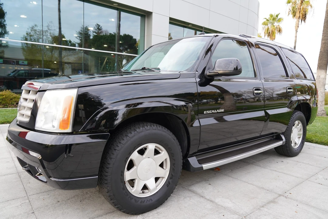 2002 Cadillac Escalade & EXT 2nd Gen - Image 10 of 31