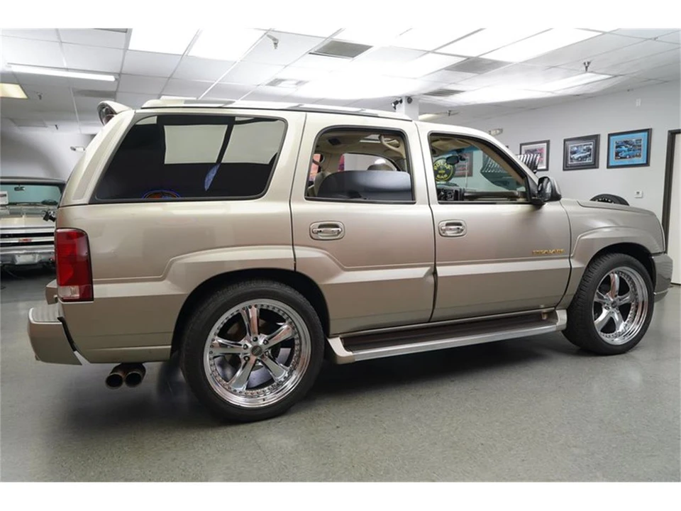 2002 Cadillac Escalade & EXT 2nd Gen - Image 8 of 31