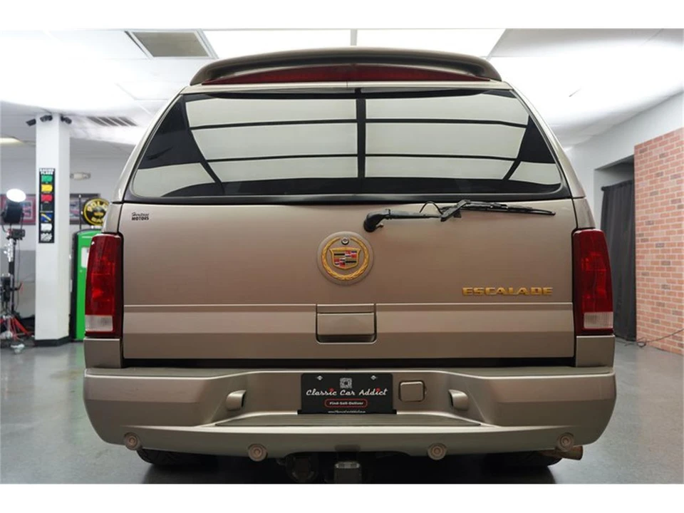 2002 Cadillac Escalade & EXT 2nd Gen - Image 6 of 31
