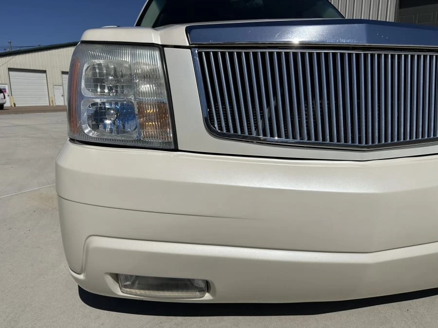 2002 Cadillac Escalade & EXT 2nd Gen - Image 18 of 31