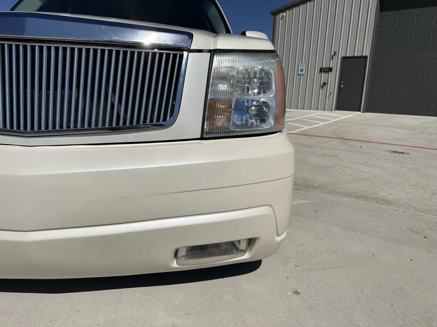 2002 Cadillac Escalade & EXT 2nd Gen - Image 15 of 31