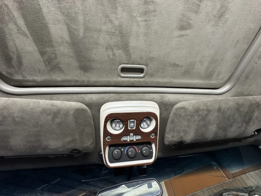 2002 Cadillac Escalade & EXT 2nd Gen - Image 29 of 31