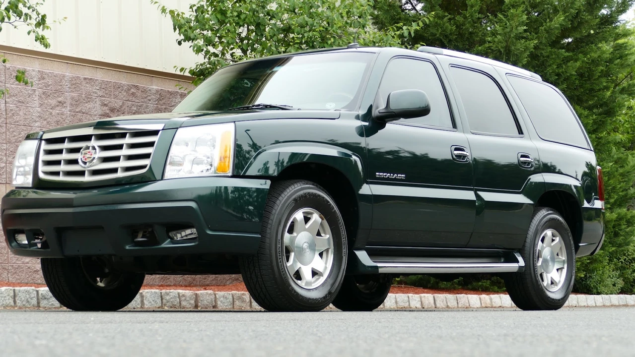 2002 Cadillac Escalade & EXT 2nd Gen - Image 4 of 31