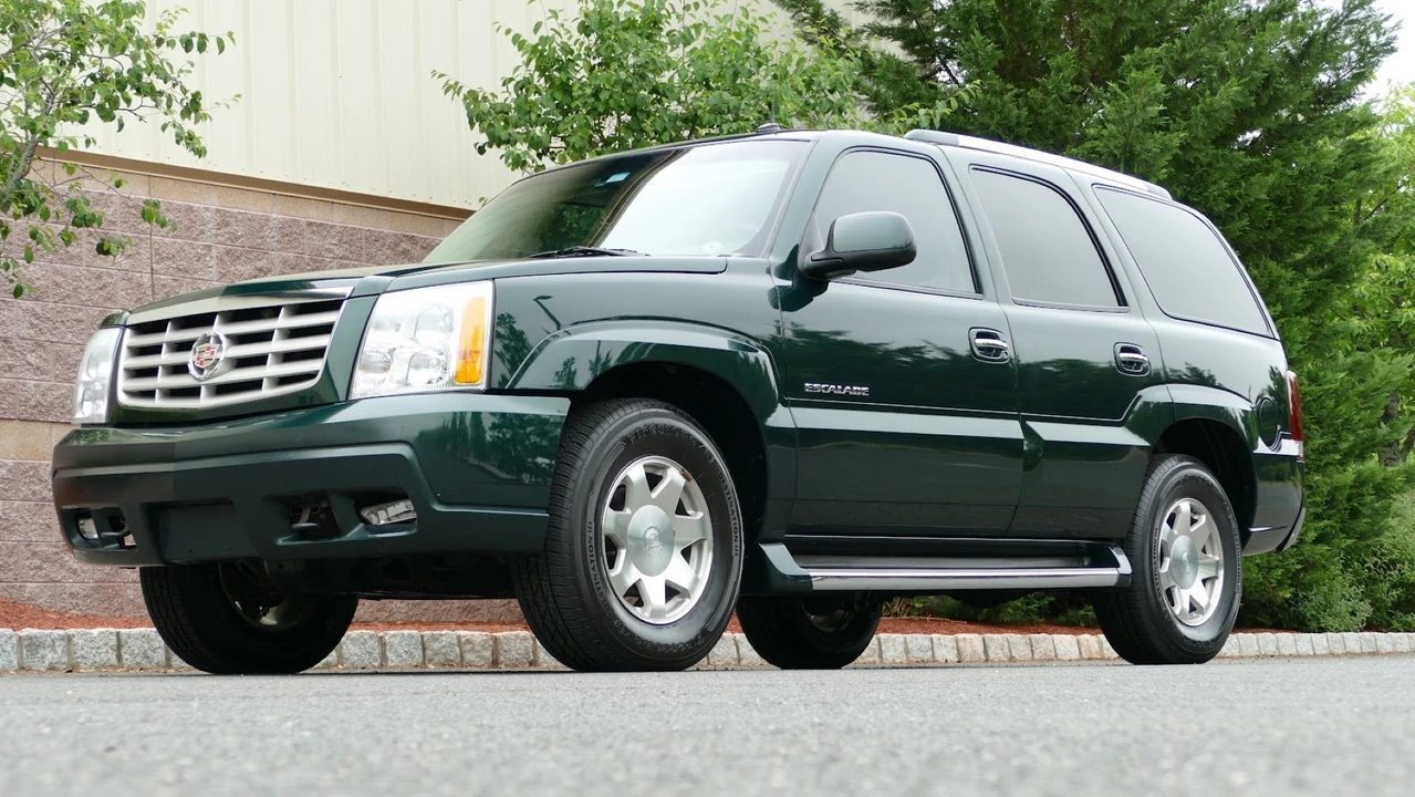 2002 Cadillac Escalade & EXT 2nd Gen - Image 6 of 31