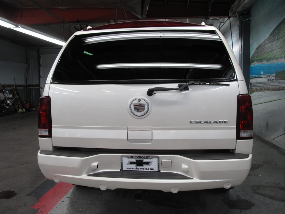 2002 Cadillac Escalade & EXT 2nd Gen - Image 10 of 31