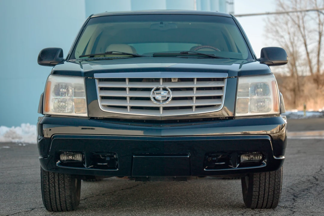 2002 Cadillac Escalade & EXT 2nd Gen - Image 22 of 31