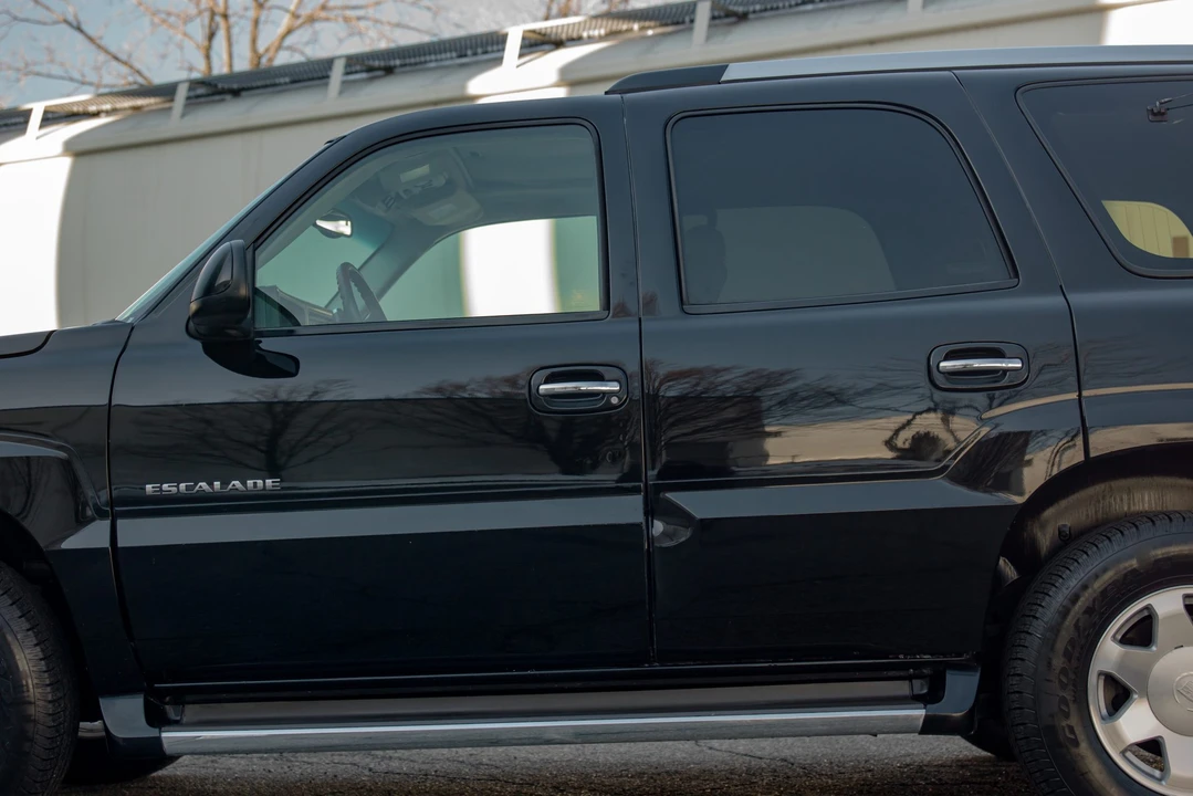 2002 Cadillac Escalade & EXT 2nd Gen - Image 26 of 31