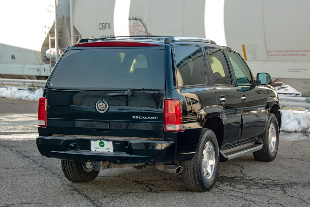 2002 Cadillac Escalade & EXT 2nd Gen - Image 13 of 31