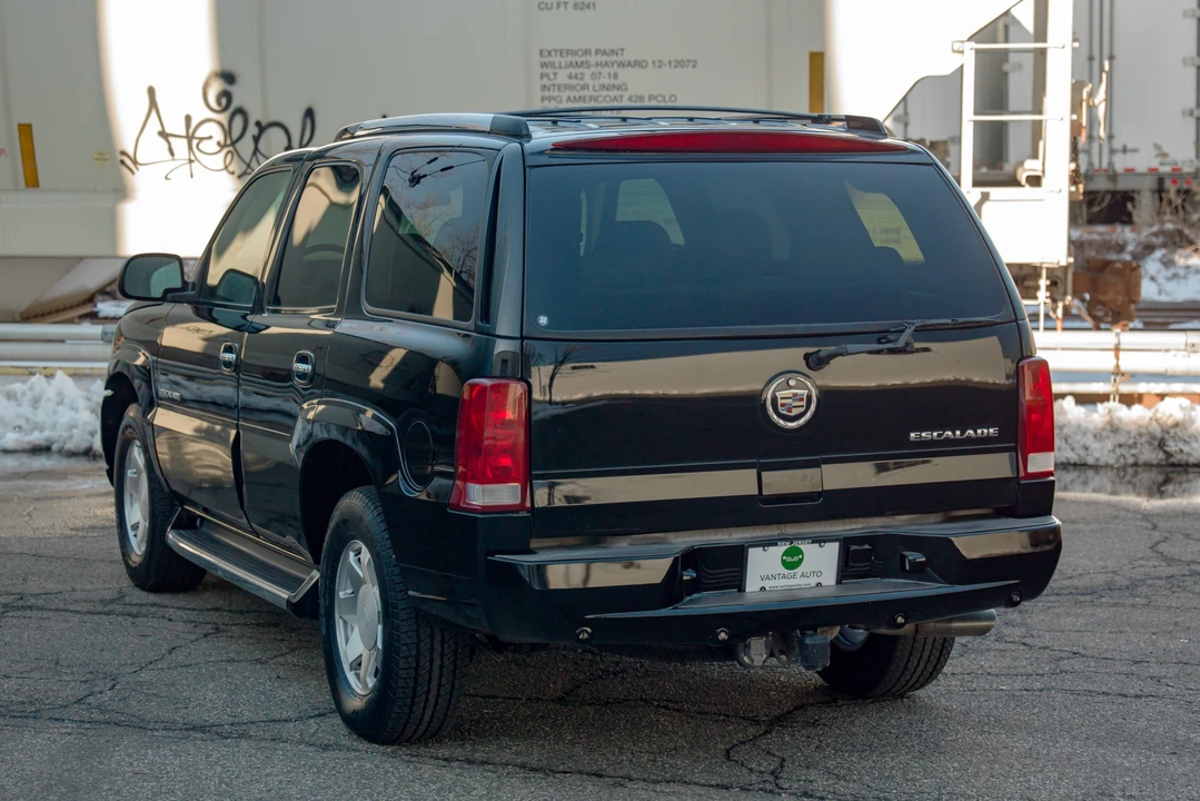 2002 Cadillac Escalade & EXT 2nd Gen - Image 7 of 31