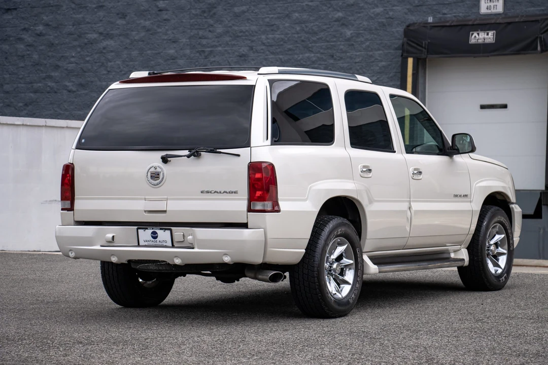 2002 Cadillac Escalade & EXT 2nd Gen - Image 17 of 31