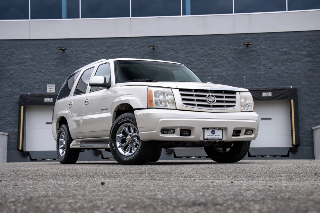 2002 Cadillac Escalade & EXT 2nd Gen - Image 26 of 31