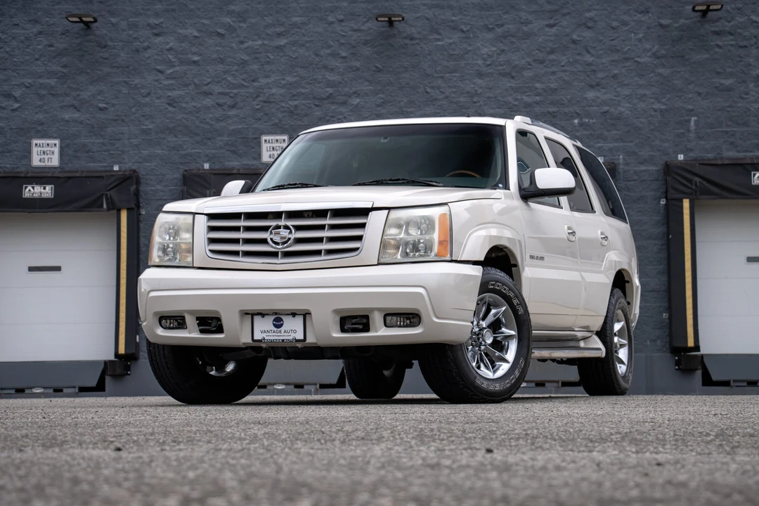 2002 Cadillac Escalade & EXT 2nd Gen - Image 3 of 31