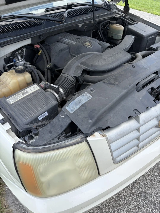 2002 Cadillac Escalade & EXT 2nd Gen - Image 7 of 17