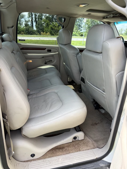 2002 Cadillac Escalade & EXT 2nd Gen - Image 14 of 17