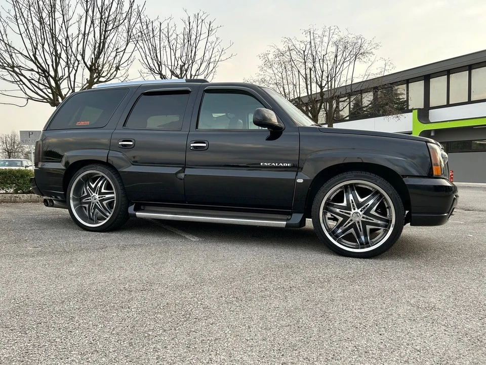 2002 Cadillac Escalade & EXT 2nd Gen - Image 14 of 30