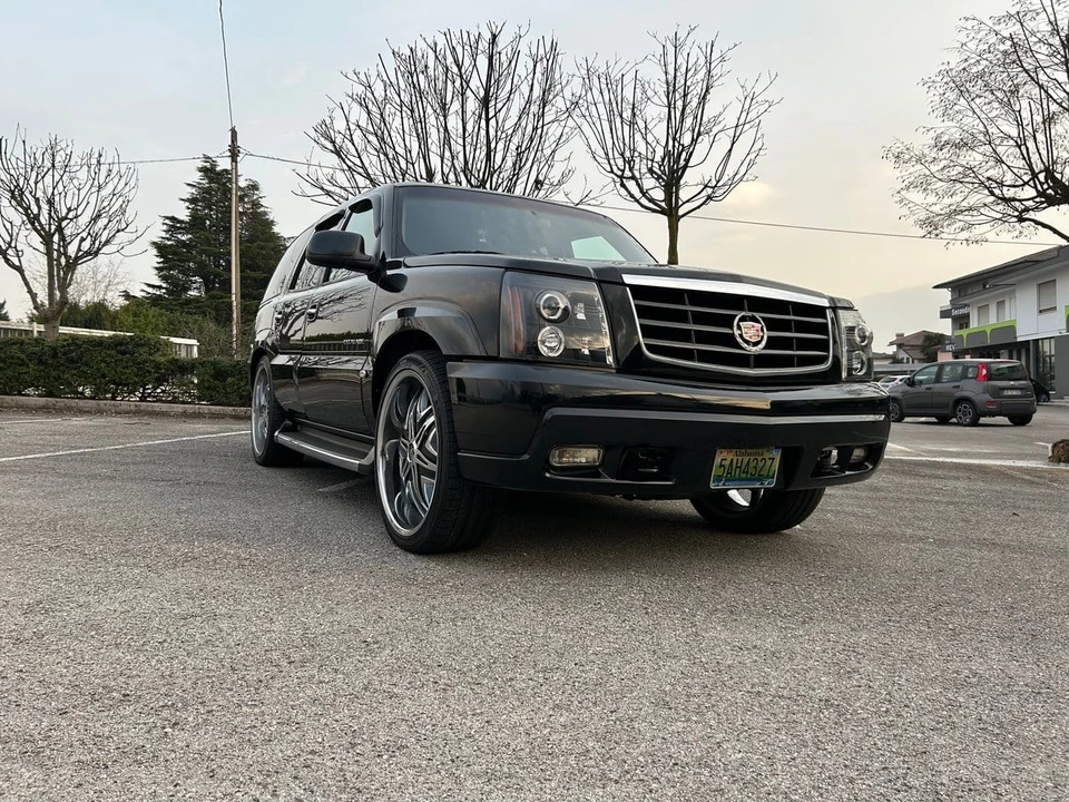 2002 Cadillac Escalade & EXT 2nd Gen - Image 29 of 30