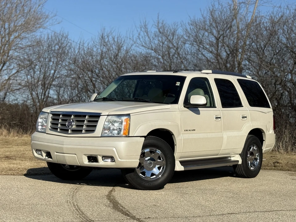 2002 Cadillac Escalade & EXT 2nd Gen - Image 5 of 31