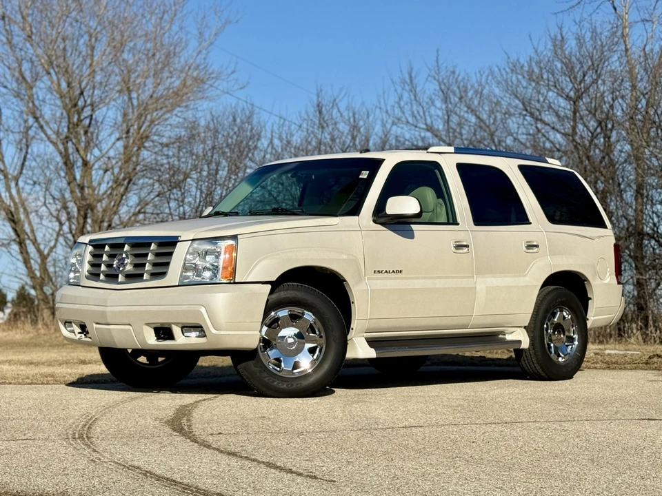 2002 Cadillac Escalade & EXT 2nd Gen - Image 4 of 31