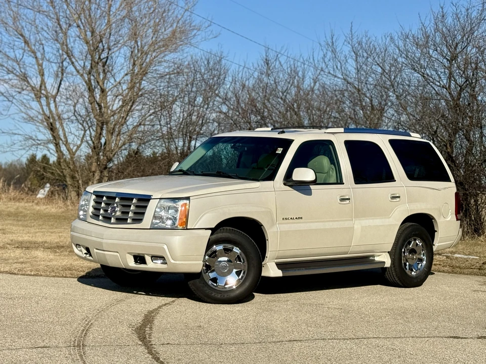 2002 Cadillac Escalade & EXT 2nd Gen - Image 3 of 31