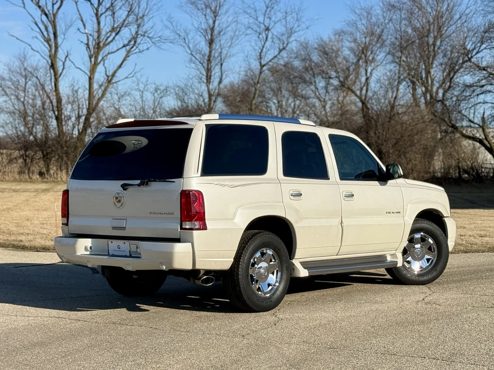 2002 Cadillac Escalade & EXT 2nd Gen - Image 8 of 31