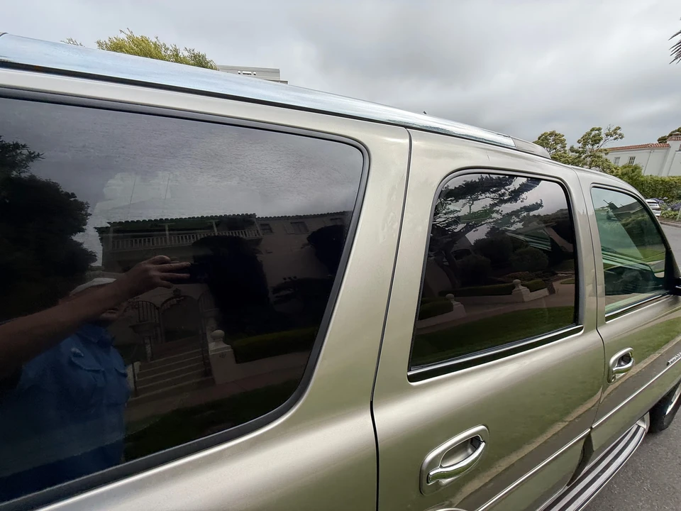 2002 Cadillac Escalade & EXT 2nd Gen - Image 28 of 31