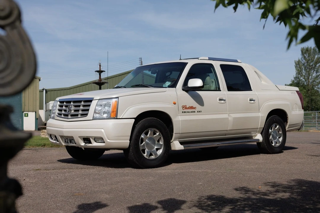2002 Cadillac Escalade & EXT 2nd Gen - Image 21 of 30