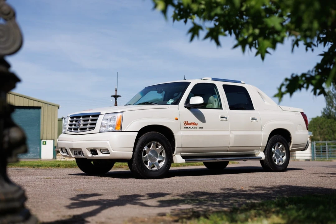 2002 Cadillac Escalade & EXT 2nd Gen - Image 25 of 30