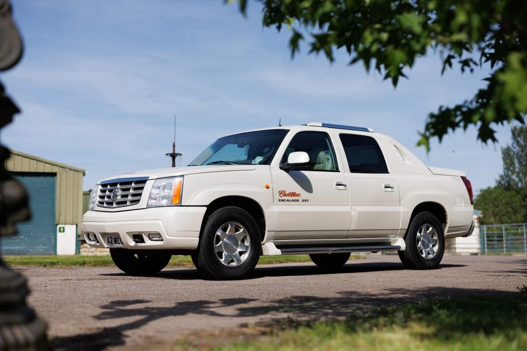 2002 Cadillac Escalade & EXT 2nd Gen - Image 27 of 30