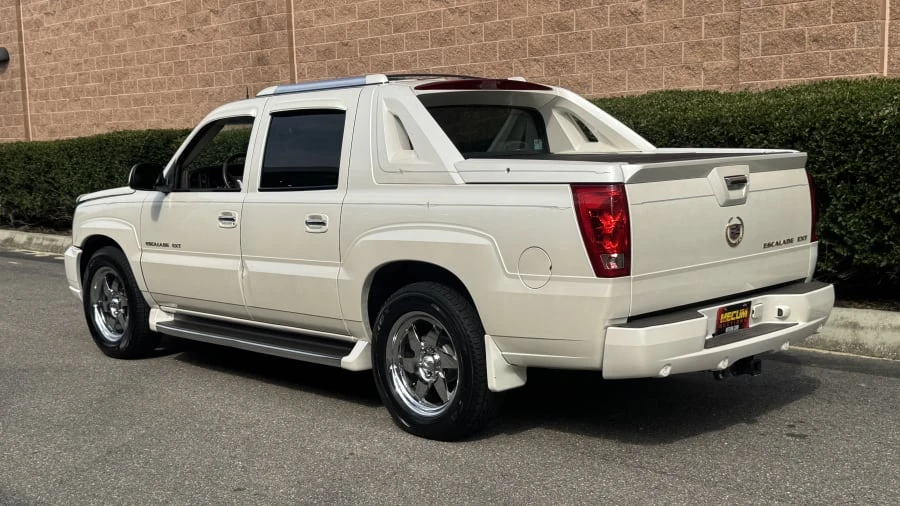 2002 Cadillac Escalade & EXT 2nd Gen - Image 3 of 7