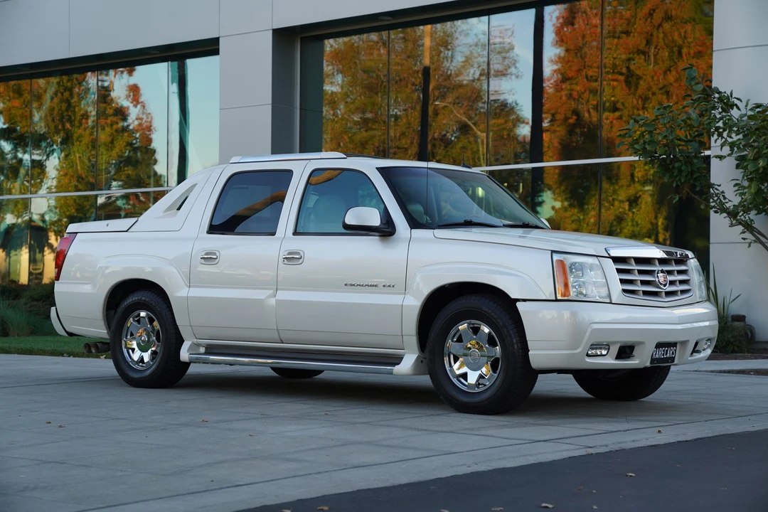 2002 Cadillac Escalade & EXT 2nd Gen - Image 4 of 31