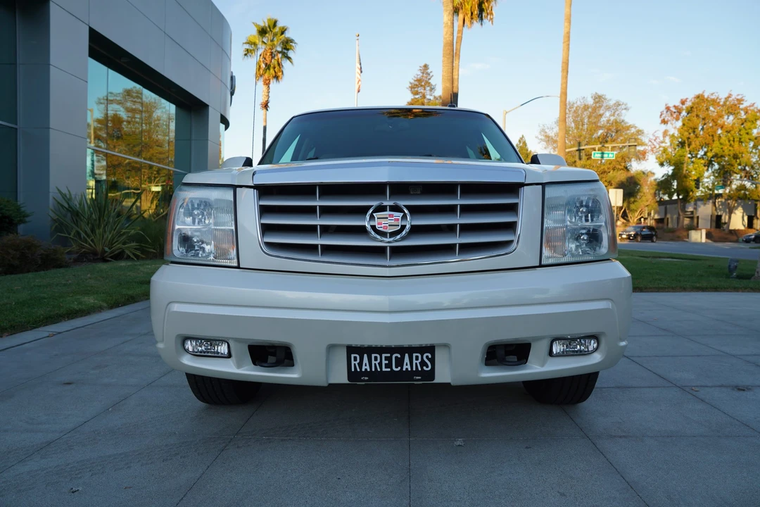 2002 Cadillac Escalade & EXT 2nd Gen - Image 20 of 31